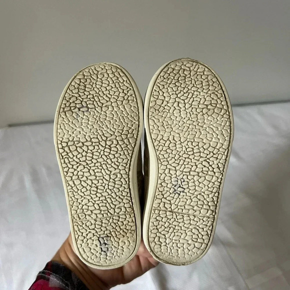 Michael Kors Sneakers Shoes | Size  5 Toddler - Picture 7 of 10